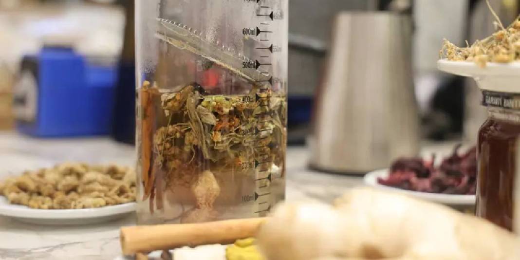 1 bardağı bile bağışıklığı güçlendiriyor! Kış aylarının doğal ilacı: Sayesinde mikroplar köşe bucak kaçıyor 5